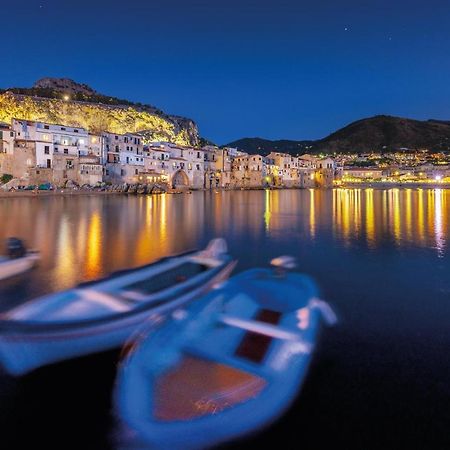 Molo Sea View Apartment Cefalù Eksteriør billede