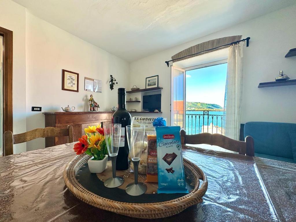 Molo Sea View Apartment Cefalù Eksteriør billede