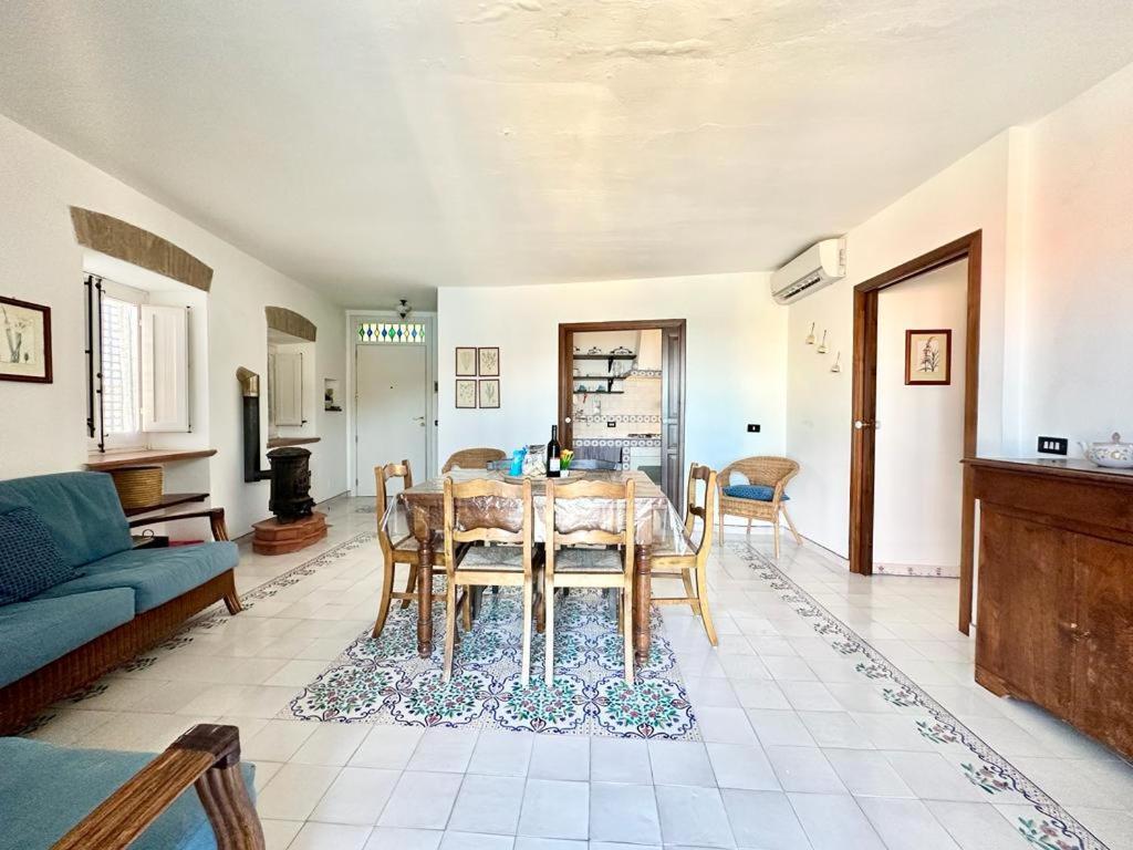 Molo Sea View Apartment Cefalù Eksteriør billede