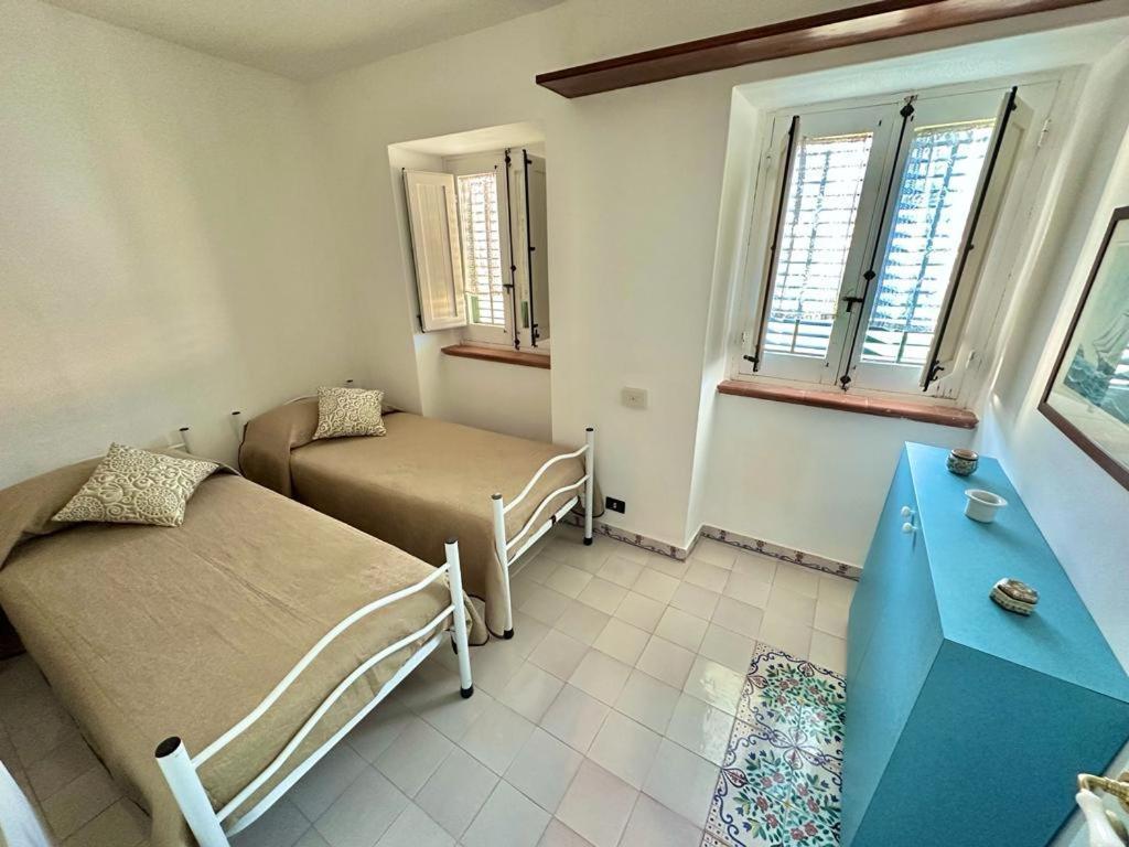 Molo Sea View Apartment Cefalù Eksteriør billede